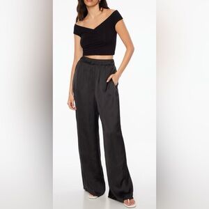 Dynamite Heidi Wide Leg Satin Pants- black, size S (fit like size M)